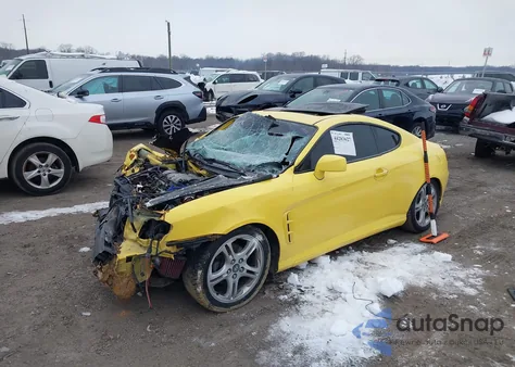 2006 Hyundai Tiburon Gt/Gt Limited/Se from USA, damaged, VIN KMHHN65F26U19615
